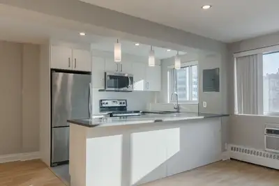 fully renovated one bedroom apartment near Peel - ID 1284