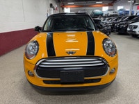 WOW! WHAT A CAR! BMW/MINI DEALER TRADE-IN! LOCAL ONTARIO CAR! SERVICE RECORDS! 3 DOOR COOPER 1.5L 3... (image 6)