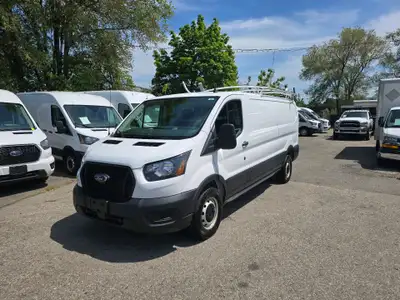 Perfect Auto CLEAN CARFAX - LOW ROOF - 148 WHEEL BASE - ROOF RACK - 3.5 L GAS - RWD - BACK UP CAMERA...