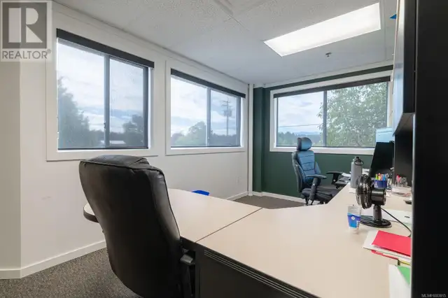 1 501 Stanford Ave E Parksville, British Columbia in Commercial & Office Space for Sale in Parksville / Qualicum Beach - Image 40