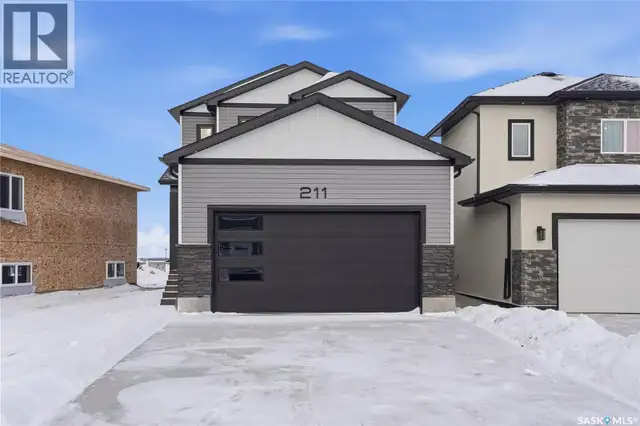 211 Sharma LANE Saskatoon, Saskatchewan in Houses for Sale in Saskatoon - Image 3