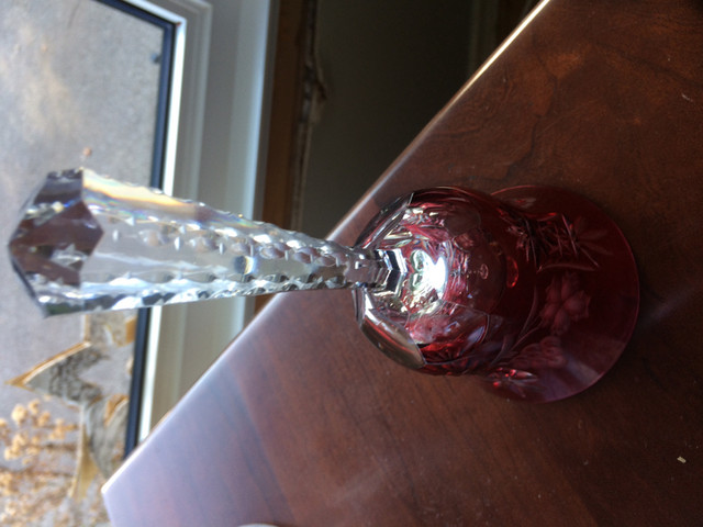 Vintage Sparkling Ruby CRYSTAL Handbell in Arts & Collectibles in Ottawa - Image 4