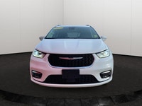 This Chrysler Pacifica is equipped with: Leather-Faced Seats w/Perforation, Remote Start, Heated fro... (image 5)