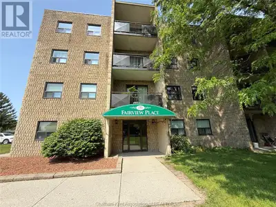 150 PARK AVENUE Unit# 304 Chatham, Ontario