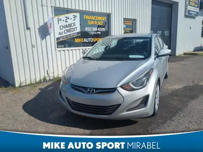 Cette Hyundai Elantra 2014 GL usagée propose une configuration simple et utile pour les déplacements...