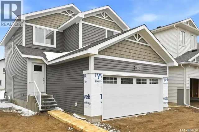 238 Kostiuk CRESCENT Saskatoon, Saskatchewan in Houses for Sale in Saskatoon - Image 2