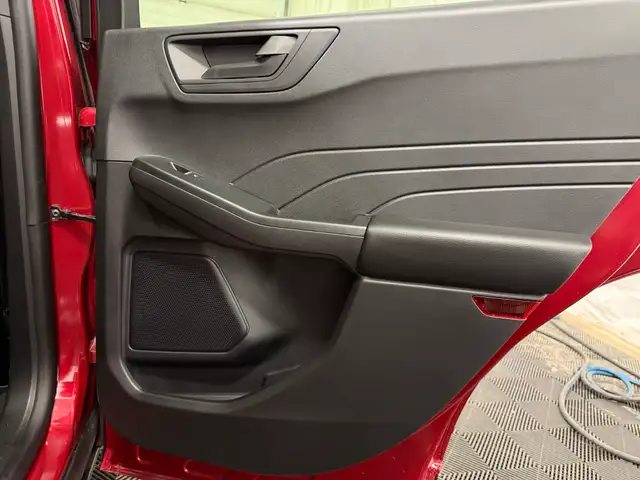 2025 Ford Escape ACTIVE | COLD WEATHER PACKAGE | TECH PACKAGE #1 in Cars & Trucks in Lloydminster - Image 36