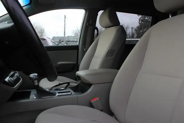 2019 KIA Sedona LX+ FWD for sale in Cars & Trucks in Comox / Courtenay / Cumberland - Image 10