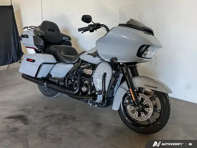 2024 Harley-Davidson FLTRK - Road Glide(TM) Limited in Sport Touring in Calgary - Image 4