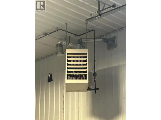 8529 100 STREET Fort St. John, British Columbia in Commercial & Office Space for Rent in Fort St. John - Image 5