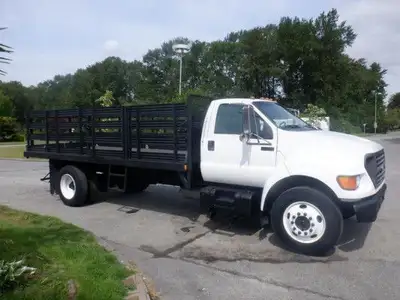 Abenante Motor Group (SK) 2001 Ford F-650 18 Foot Flat Deck Diesel, Air Brakes 7.2L CAT engine manua...
