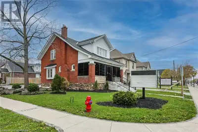 9 KING Street Unit# Upper Stoney Creek, Ontario