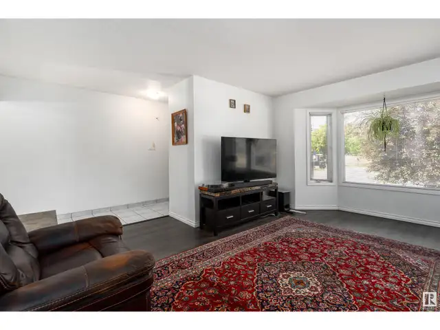 4307 51 ST Leduc, Alberta62854410240898122