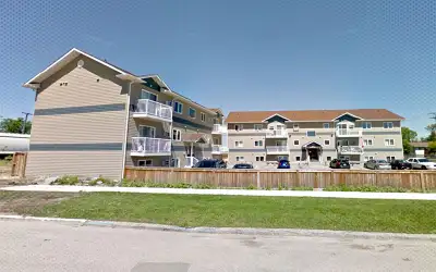 601 Mclean Ave- 2 Bedroom