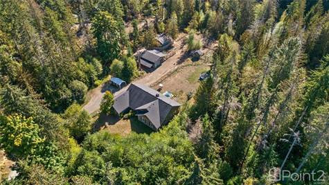 1026 Englishman River Rd in Houses for Sale in Parksville / Qualicum Beach - Image 3