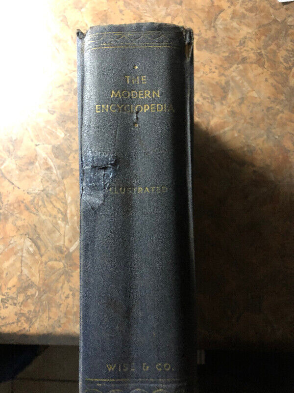 Encyclopédie anglaise "The Modern Encyclopedia 1934 AH McDannald dans Autre  à Saguenay - Image 2