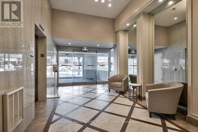 #407 -100 BRONTE RD Oakville, Ontario in Condos for Sale in Oakville / Halton Region - Image 3