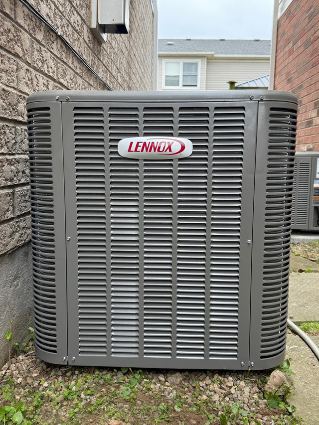 Air Conditioner Air Conditioner air Conditioner air Conditioner in Heaters, Humidifiers & Dehumidifiers in Kitchener / Waterloo - Image 2