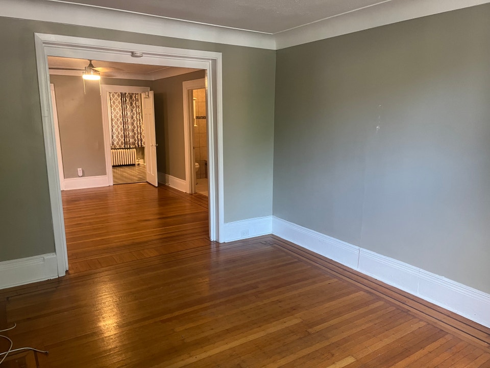 Cozy Main Floor Apartment With Lots Of Character! 3