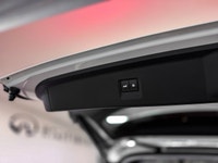 The 2024 INFINITI QX60 LUXE is the volume-leader of the Canadian lineup, striking a balance between... (image 9)
