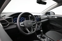 Leather, Apple Carplay, Push button start, Remote start and more!! Kijiji Engine: 4 Cylinder Engine... (image 4)