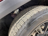 This Jeep Grand Cherokee L delivers a Regular Unleaded V-6 3.6 L/220 engine powering this Automatic... (image 9)