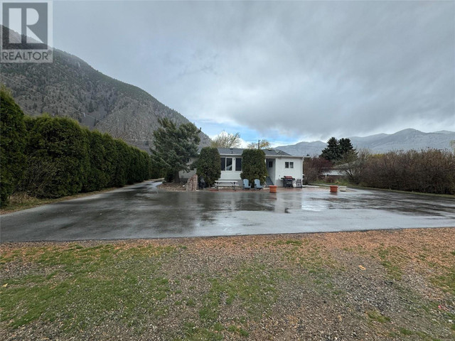 3027 HWY 3 Highway Keremeos, British Columbia in Houses for Sale in Penticton - Image 3