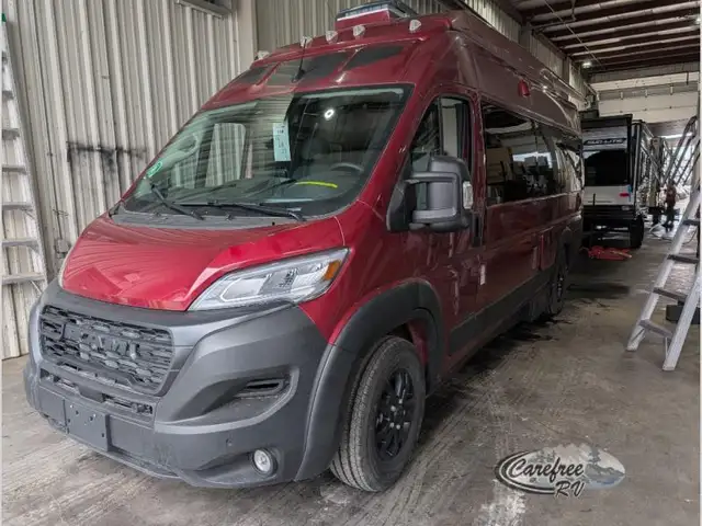 2026 Roadtrek Roadtrek PLAY PLUS SLUMBER in RVs & Motorhomes in Edmonton - Image 4