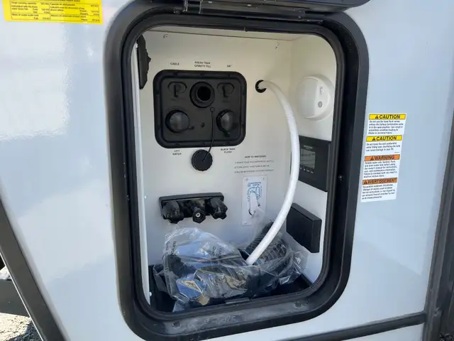 2026 Forest River VIBE EXTREME LITE in Travel Trailers & Campers in Terrace - Image 8