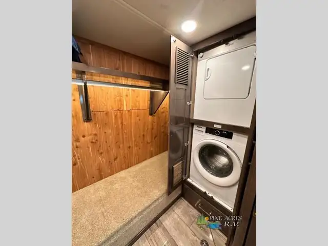 2021 Entegra Coach Anthem 44F only 35K Miles in RVs & Motorhomes in Moncton - Image 55