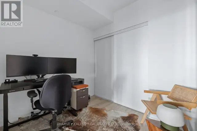 1602 - 2020 BATHURST STREET Toronto (Humewood-Cedarvale), Ontari in Condos for Sale in City of Toronto - Image 14