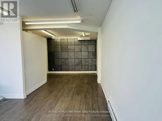 791 LAWRENCE AVENUE W Toronto (Yorkdale-Glen Park), Ontario in Commercial & Office Space for Rent in City of Toronto - Image 3