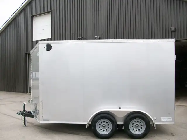 2025 Weberlane CARGO 6' X 12' V-NOSE 7'HT 3 PORTES QUALITE CONTR in Cargo & Utility Trailers in Laval / North Shore - Image 6