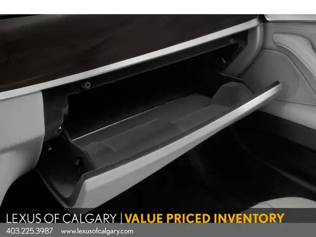 2013 BMW 528 i xDrive in Cars & Trucks in Calgary - Image 10