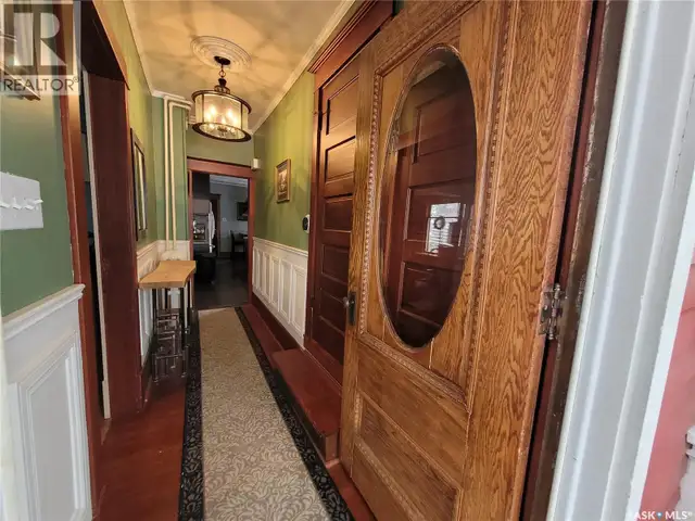 717 Coteau AVENUE Weyburn, Saskatchewan in Houses for Sale in Regina - Image 7