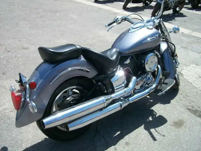 2007 Yamaha V Star® 1100 in Street, Cruisers & Choppers in City of Toronto - Image 5