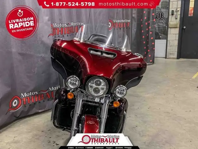 2015 Harley-Davidson FLHTK Ultra Limited in Street, Cruisers & Choppers in Sherbrooke - Image 9