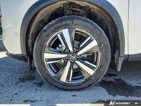 This 2023 Nissan Rogue SL comes equipped with Intelligent All-Wheel Drive with Drive Mode Dial, Xtro... (image 9)