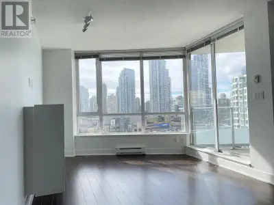 16xx 4808 HAZEL STREET Burnaby, British Columbia