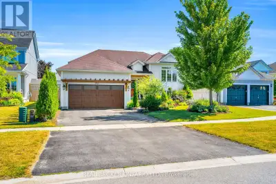 292 Regina Street is Your Own In Town Retreat! This bright and beautifully designed and maintained r...