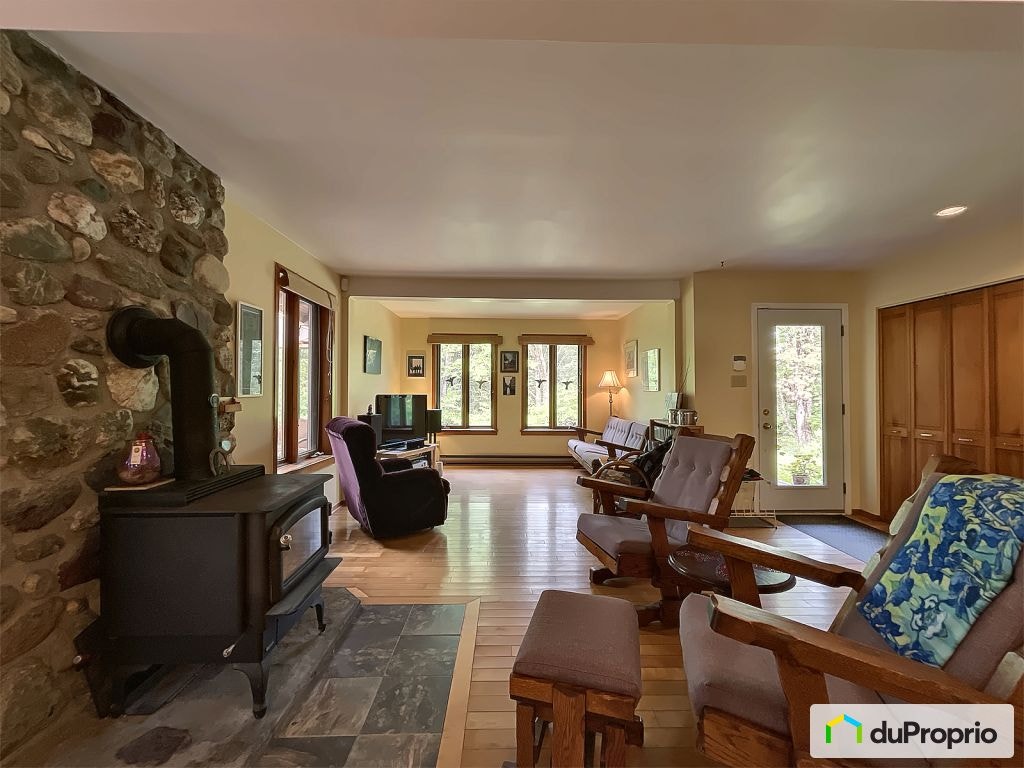 $505,000 - Bungalow for sale in Stukely-Sud — photo 2