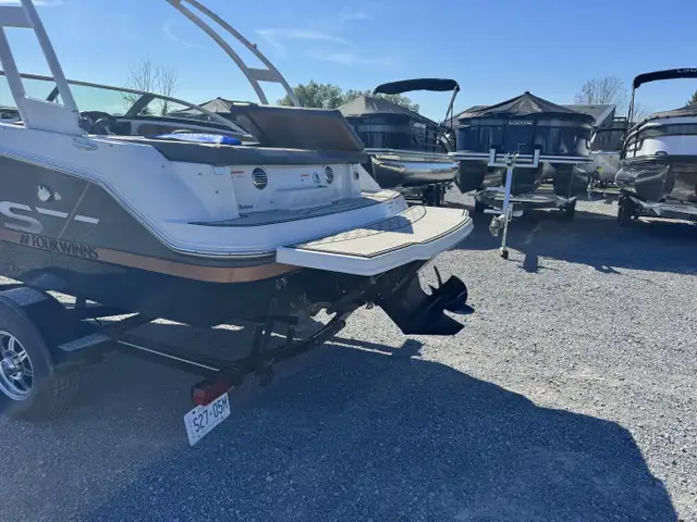 2019 Four Winns HD180 RS in Powerboats & Motorboats in Kingston - Image 3