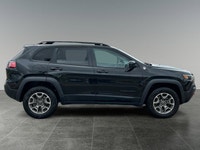 Thanks for viewing our House Of Cars 52nd Street inventory! House of Cars 52nd STREET An AMVIC licen... (image 7)