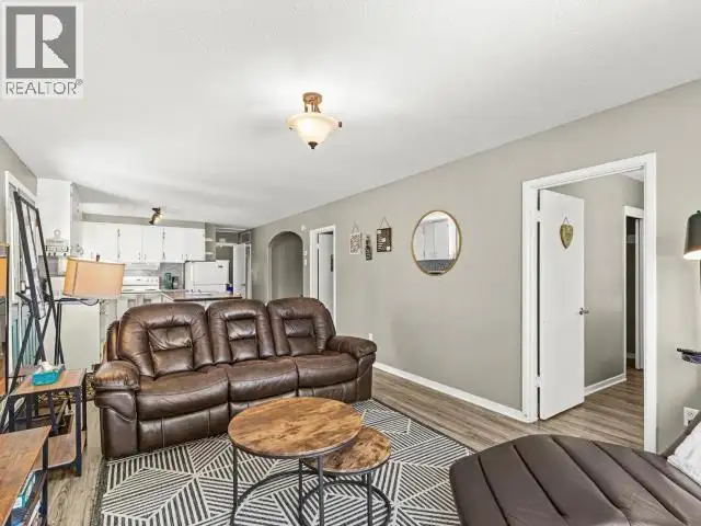 5078 5TH AVENUE Whitehorse, Yukon in Houses for Sale in Whitehorse - Image 15