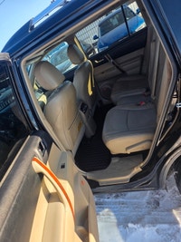 2013 TOYOTA HIGHLANDER LIMITED Year: 2013 Make: Toyota Model: Highlander Mileage:165,000 Km Transmis... (image 5)