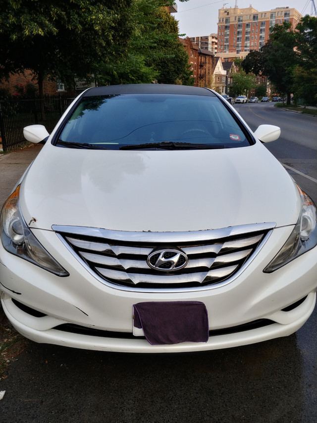 Hyundai Sonata 2012 For Sale in Cars & Trucks in Markham / York Region - Image 2