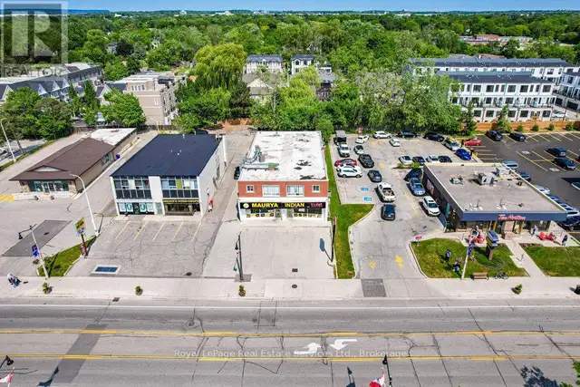 2307 - 2309 LAKESHORE ROAD W Oakville (BR Bronte), Ontario in Commercial & Office Space for Sale in Oakville / Halton Region - Image 4