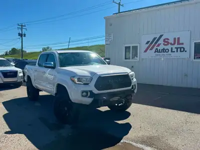 Alberta Active Heated Seats Aftermarket Remote Starter 2018 Toyota Tacoma Limited 4WD 191,710 kms 3....