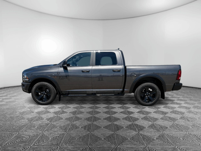 2024 Ram 1500 Classic Warlock 4x4 Hemi Crew Cab 5'7" Box in Cars & Trucks in Medicine Hat - Image 2
