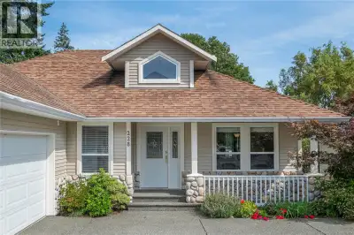 Executive Home with Private 2-Bedroom Suite in Prestigious Maryland Estates Spacious 2,923 sq ft hom...